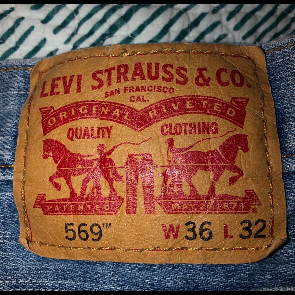Levi’s 569 36X32